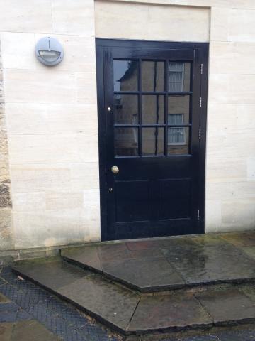 green templeton college – bar – door 3 (1:1) – view from outside