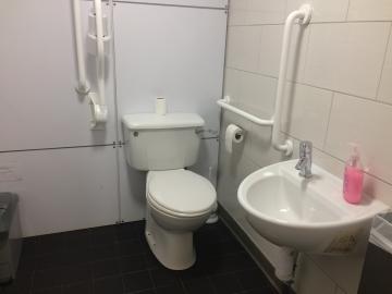 St hilda's – toilet 3 (3:3) st hilda's – toilet 3 (3:3)